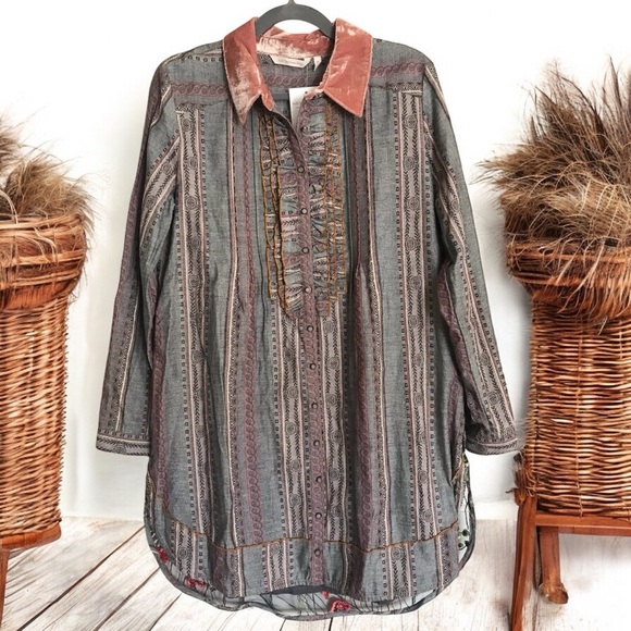 Soft Surroundings Elena Embroidered Tunic Top - Picture 1 of 4
